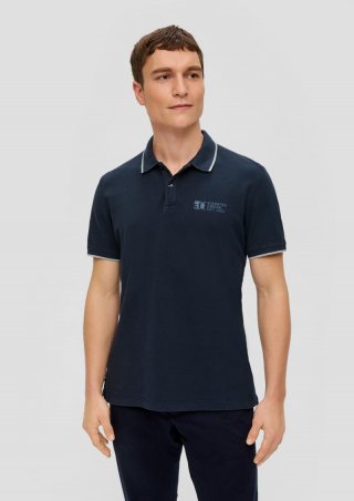 s.Oliver Poloshirt mit Piquêstruktur und Logo-Print - navy