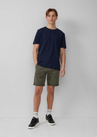 s.Oliver Chino-Shorts John aus Baumwollstretch mit fixiertem Turn-up - olivgrün