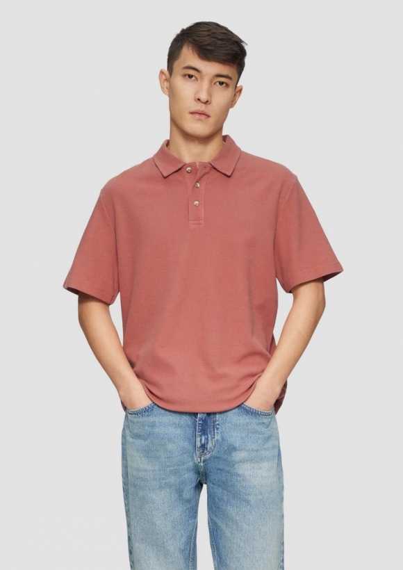 s.Oliver Poloshirt mit Waffelstruktur und Logo-Patch - korallrot