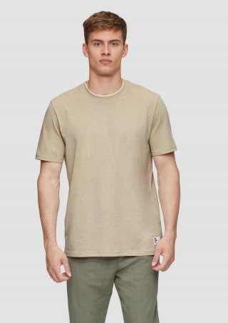 s.Oliver Baumwoll-T-Shirt mit Layering-Detail am Kragen - beige