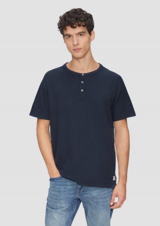 s.Oliver T-Shirt mit Waffelstruktur und Henleyausschnitt - tiefblau