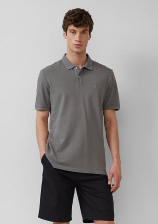 s.Oliver Poloshirt mit kleinem Labelpatch und Flammgarnstruktur - grau