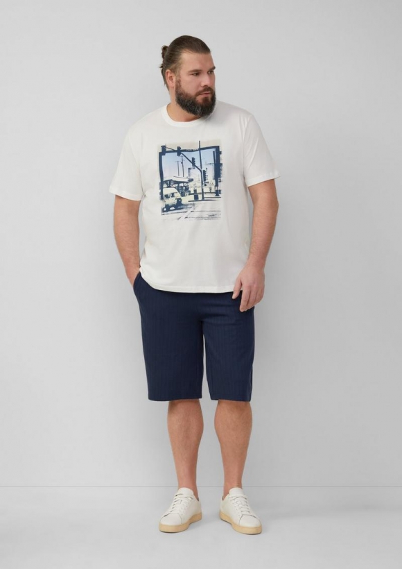 s.Oliver Bermuda aus Jaquard im Relaxed Fit - tiefblau