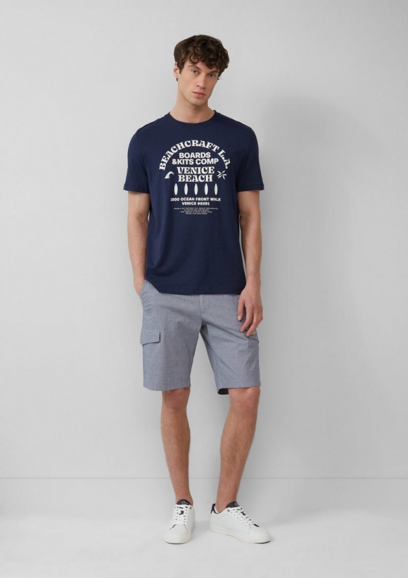 s.Oliver Cargo-Bermuda mit Straight Leg und Label-Details - tiefblau