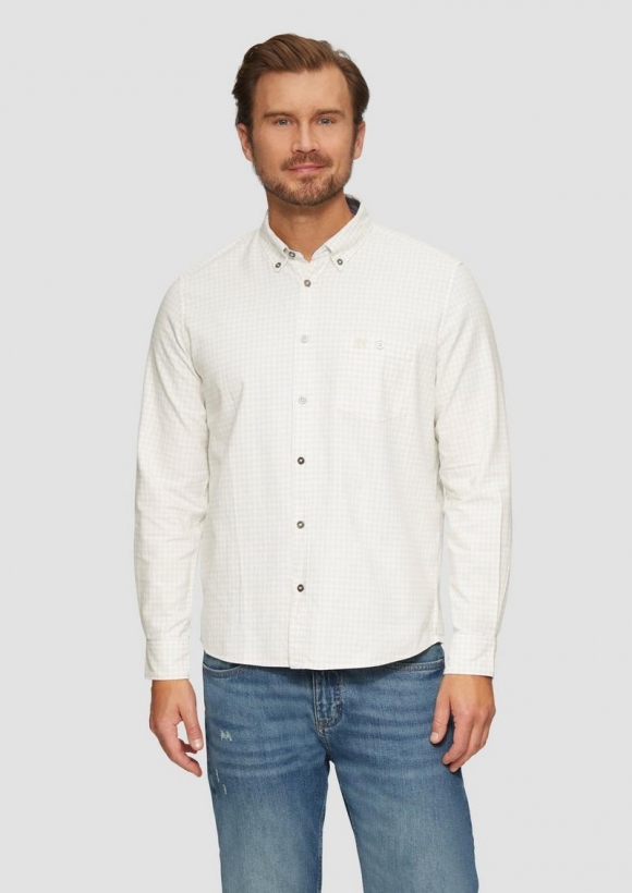 s.Oliver Regular Fit: Kariertes Hemd mit Button-Down-Kragen - weiß