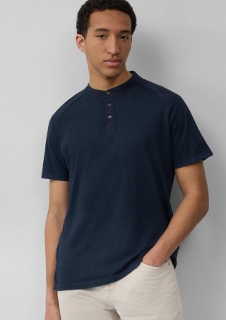 s.Oliver Henley-T-Shirt mit Raglanärmeln und Garment Dye - tiefblau