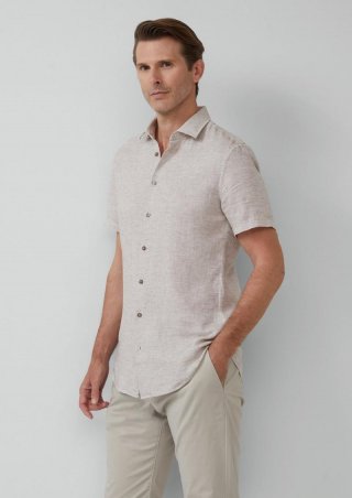 s.Oliver Tailored Fit: Strukturiertes Kurzarmhemd aus Leinemix - sandstein