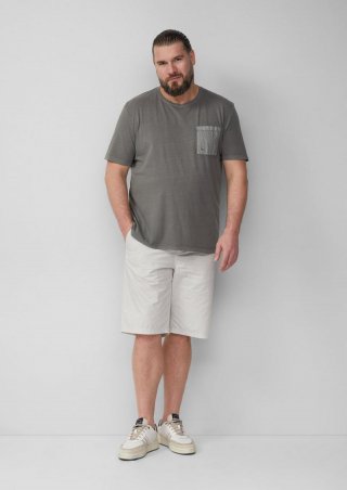 s.Oliver Relaxed-Fit-Bermuda mit Minimalmuster und Elastikbund - wollweiß