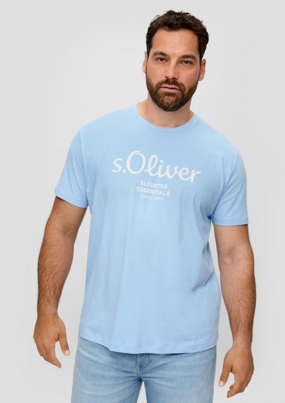 s.Oliver T-Shirt mit Label-Print - himmelblau