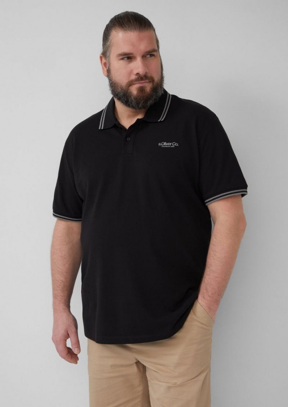 s.Oliver Piqué-Poloshirt mit Kontrastdetails und Logo - schwarz
