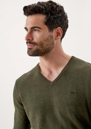 s.Oliver Feinstrickpulli mit V-Ausschnitt - olivgrün
