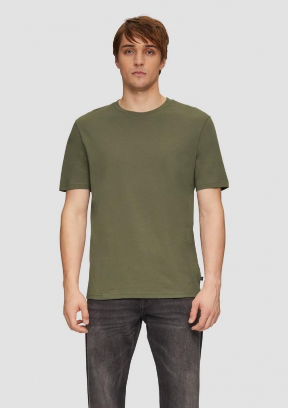 s.Oliver T-Shirt mit Rundhalsausschnitt - olivgrün