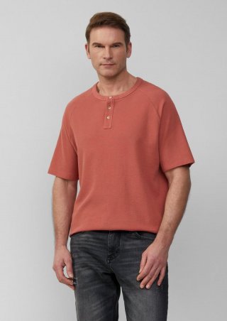s.Oliver T-Shirt aus Waffel-Jersey mit Henleyausschnitt - himbeere