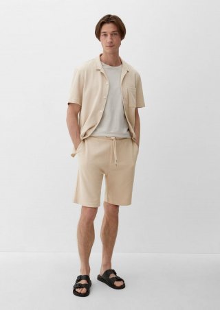 s.Oliver Relaxed: Shorts mit Waffelpiqué-Struktur - beige