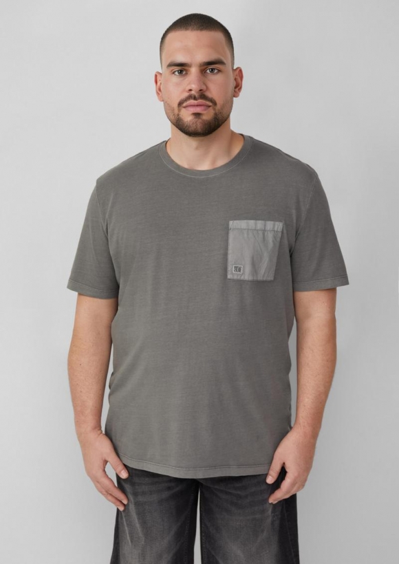 s.Oliver T-Shirt mit Brusttasche und Garment Dye - grau meliert