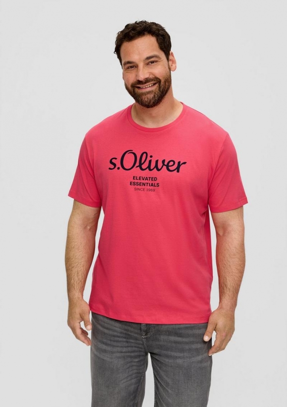 s.Oliver T-Shirt mit Label-Print - himbeere