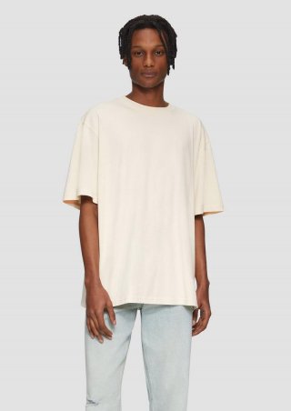 s.Oliver Gewaschenes T-Shirt im Loose Fit mit Rückenprint - ecru