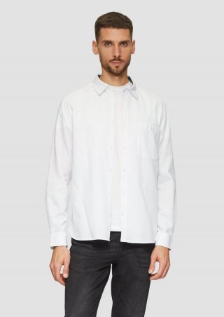 s.Oliver Regular Fit: Strukturiertes Baumwollhemd mit Brusttasche und Kontrastdetails - weiß