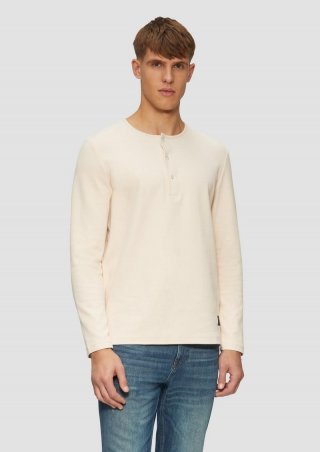 s.Oliver Geripptes Langarmshirt mit Henley-Ausschnitt - helles sand