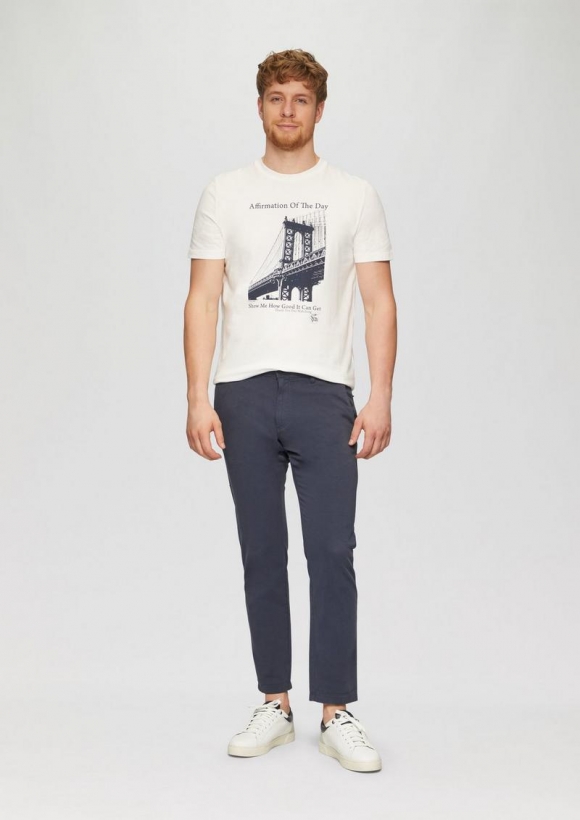 s.Oliver Regular Fit: Strukturierte Chino aus Baumwollstretch - tiefblau