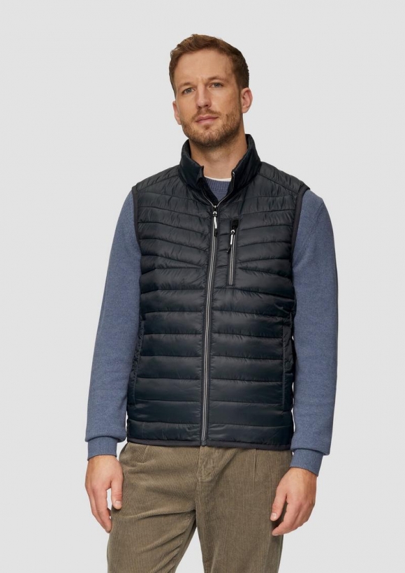 s.Oliver Leicht wattierte Steppweste aus recyceltem Polyester - schiefergrau