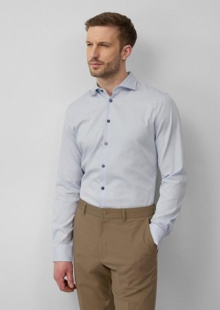 s.Oliver Tailored Fit: Fein gemustertes Langarmhemd mit Haifisch-Kragen - navy