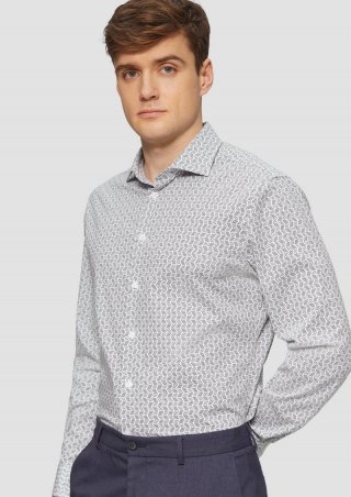 s.Oliver Tailored Fit: Elastisches Baumwollhemd mit All-over-Print - tiefblau