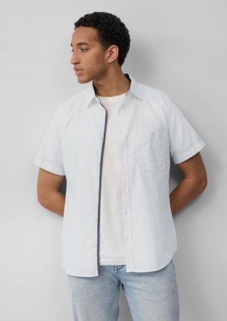 s.Oliver Slim Fit: Kurzarm-Hemd aus Baumwollstretch mit Flammgarnstruktur - weiß