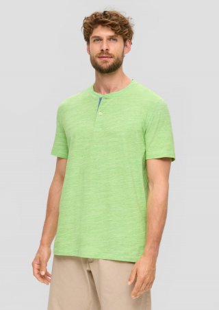 s.Oliver Meliertes T-Shirt mit Henley-Ausschnitt - grün