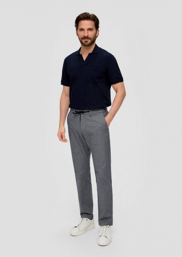 s.Oliver Regular Fit: Chino aus Baumwollstretch - tiefblau