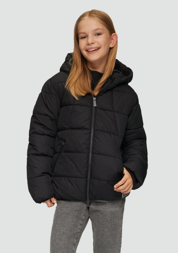 s.Oliver Pufferjacke mit Fleece-Futter und Printdetail in der Kapuze - schwarz
