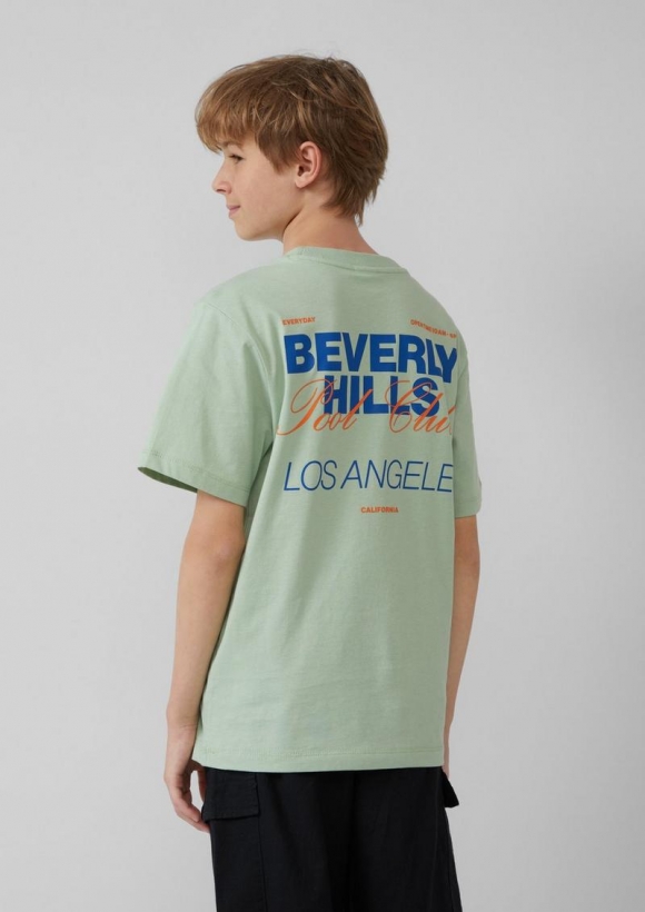 s.Oliver T-Shirt mit Rückenprint und überschnittenen Schultern - salbeigrün