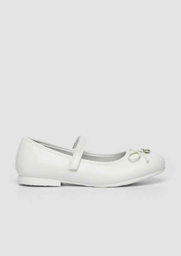 s.Oliver Elegante Ballerinas mit Schleifen-Detail - weiß