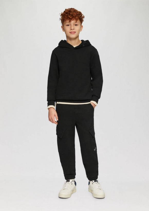 s.Oliver Jogpants mit Elastikbund und Cargo-Taschen - schwarz