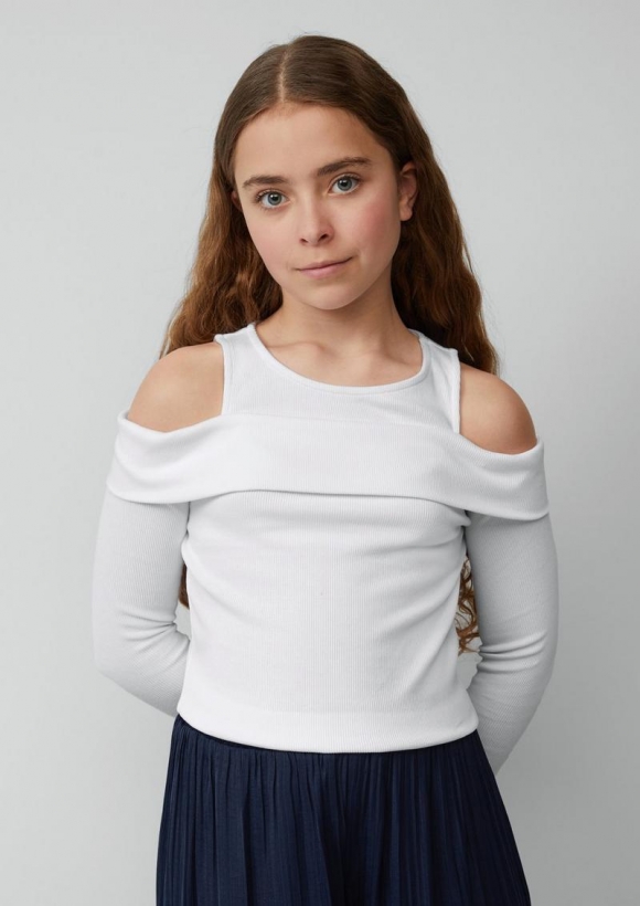 s.Oliver Enges Shirt aus Rippware mit Off-Shoulder-Ausschnitt - weiß