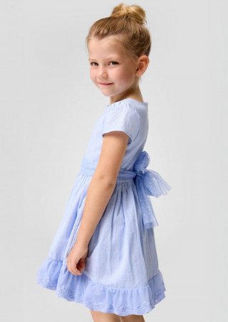 s.Oliver Festives Kleid mit Tüll-Gürtel und Spitzen-Details - himmelblau