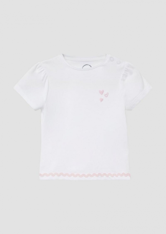 s.Oliver Baumwoll-T-Shirt in A-Shape mit Stickerei - weiß