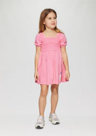 s.Oliver Kurzes Kleid mit Glitzerprint und Smok-Detail - pink