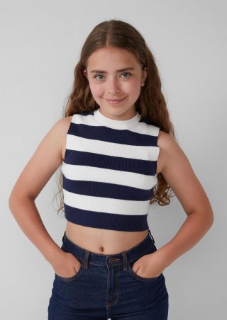 s.Oliver Verkürztes Stricktop aus Viskosemix im Slim Fit - tiefblau