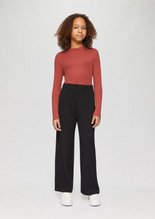 s.Oliver Weiches Longsleeve mit Stehkragen - rubinrot