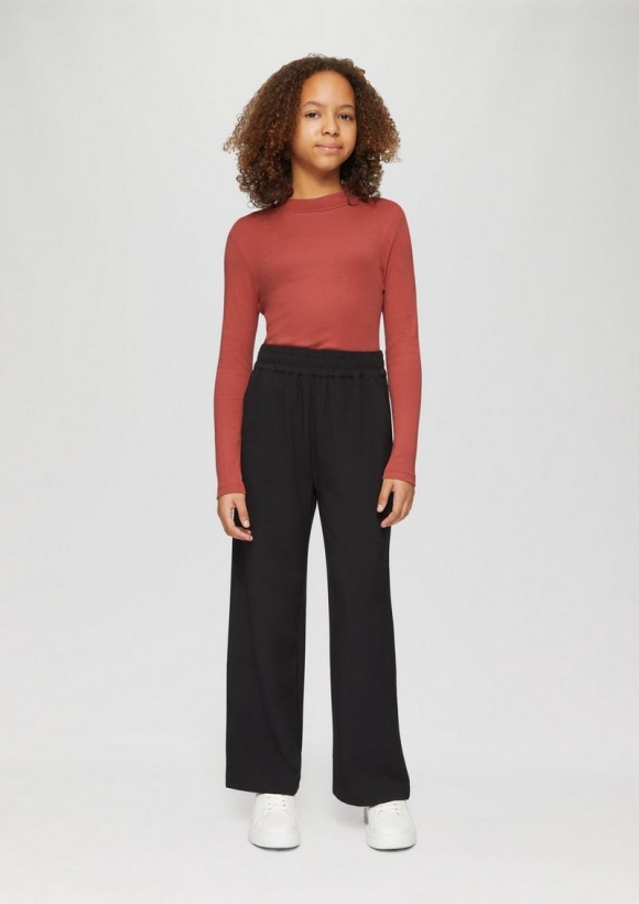 s.Oliver Weiches Longsleeve mit Stehkragen - rubinrot