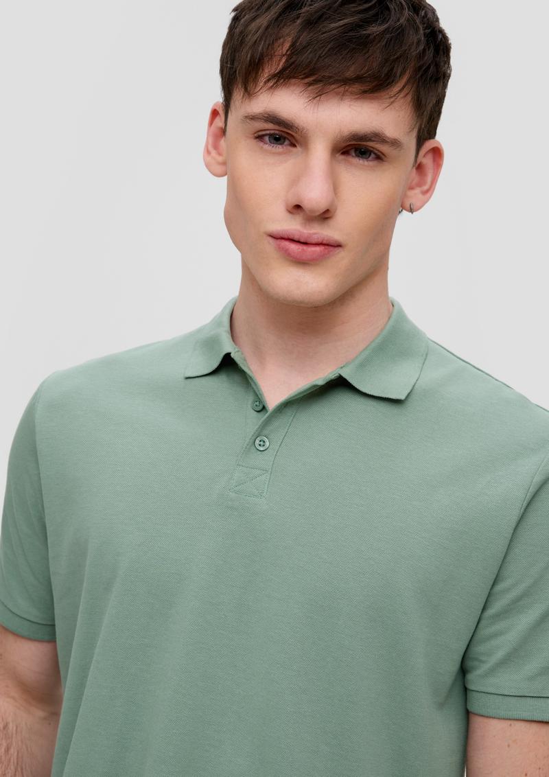 s.Oliver Poloshirt mit Piquéstruktur - salbeigrün