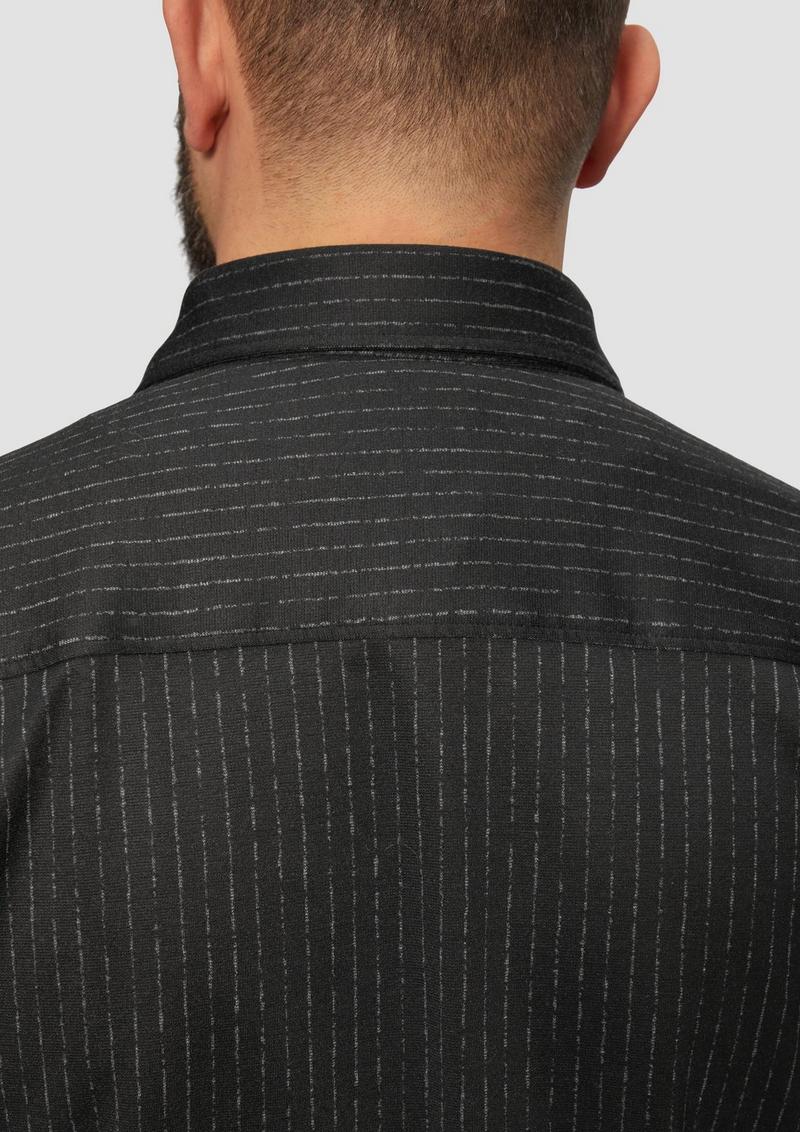 s.Oliver Regular Fit: Jersey-Hemd mit Nadelstreifen - schwarz